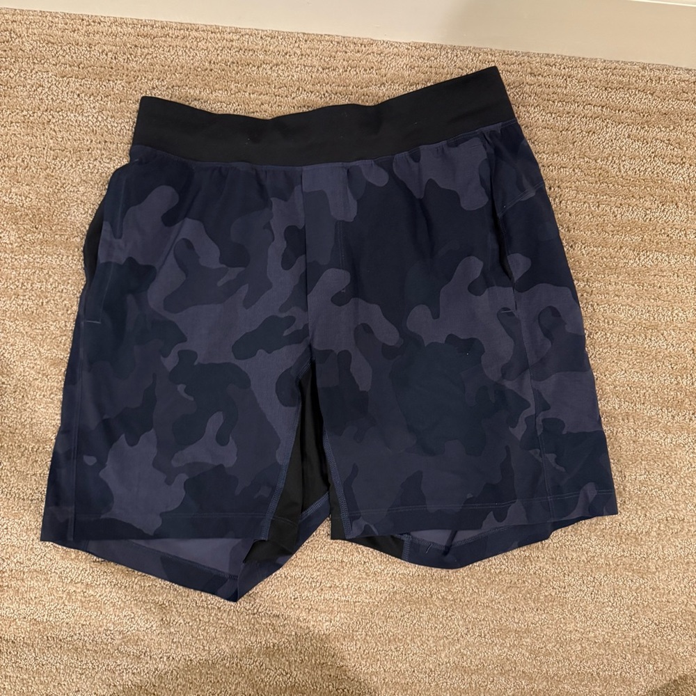Men’s Lululemon shorts. Size Medium